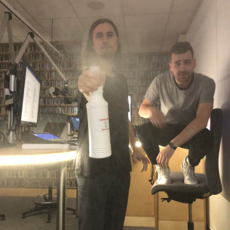 Obrázek epizody Reflektor #133: Hyperrealita Isama Zing protnula Grammy 2022