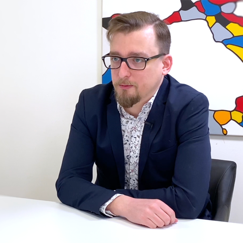 Obrázek epizody Vodíkové auto je vlastně elektromobil, který potřebuje třikrát více elektřiny