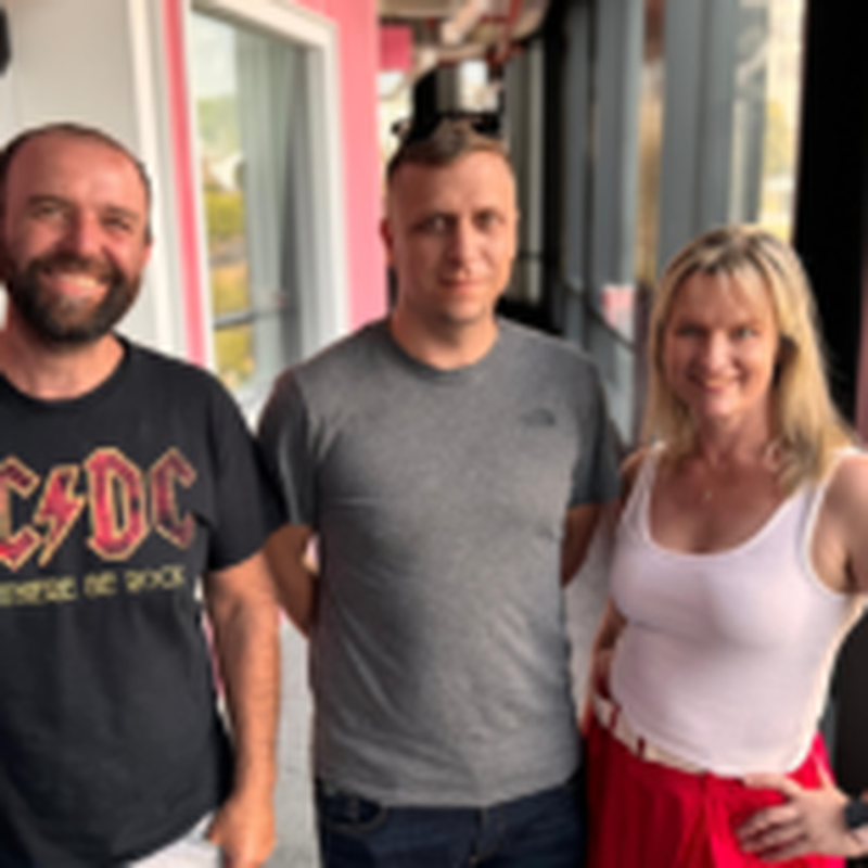 Obrázek epizody Tomáš Vorel: Ve filmu Džob se potýkáme s tím, co přináší realita dospělých