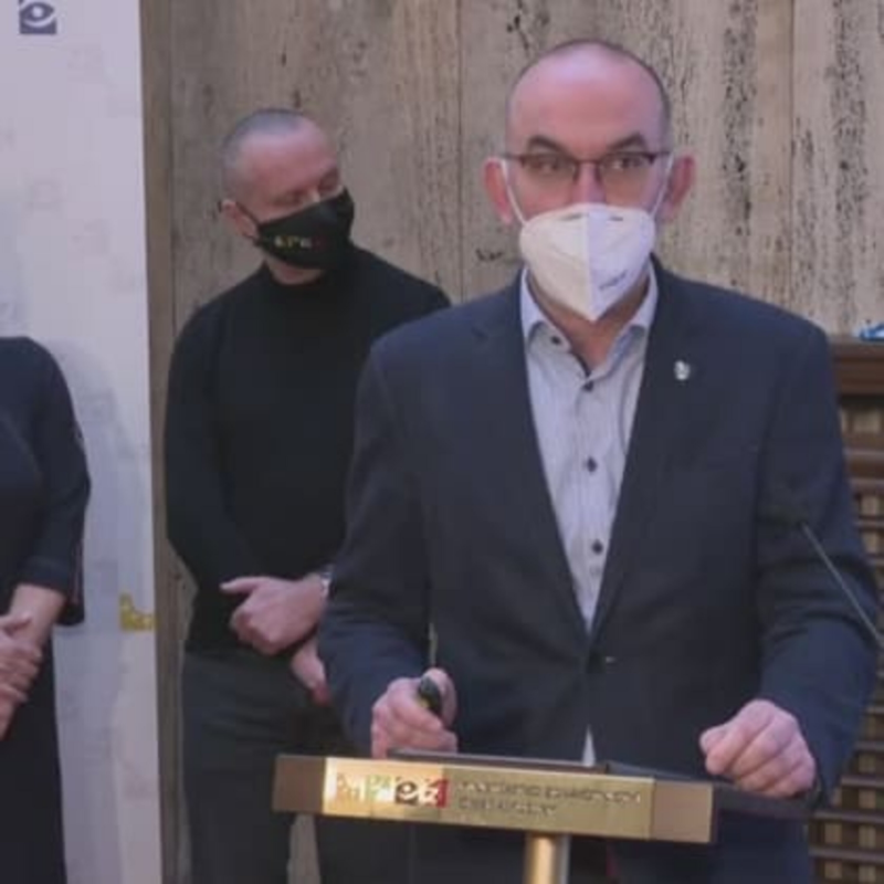 Obrázek epizody Britská mutace koronaviru se šíří z Čech na Moravu