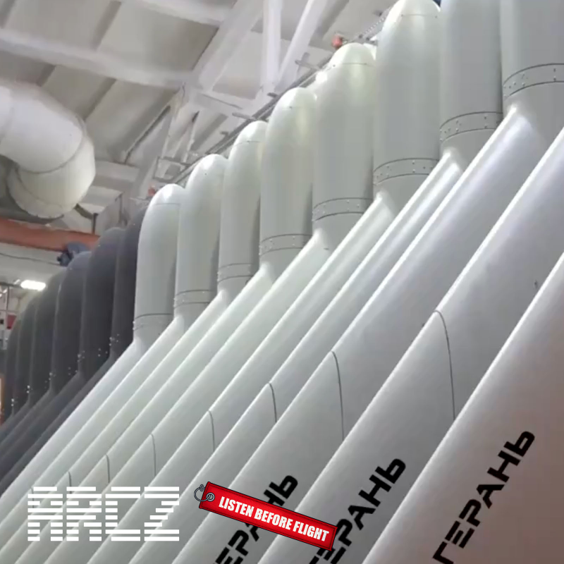 Obrázek epizody Analýza: Pevnost Jelabuga - Strategie likvidace ruské továrny na drony Shahed. | 12. 01. 2026