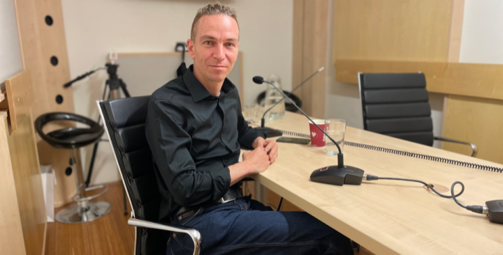 Obrázek epizody Ivan Bartoš: Andrej Babiš má strach! Padají mu preference, tak se přepnul do režimu, že lže