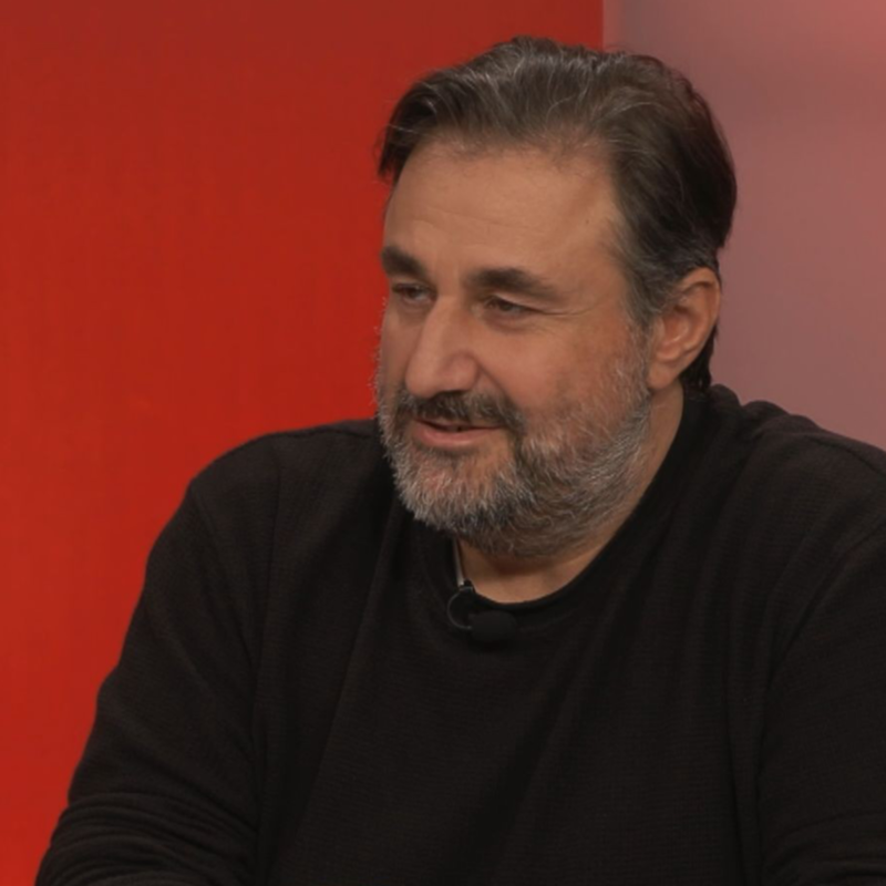 Obrázek epizody Petros Michopulos: Okamura se lísá k Babišovi. Fiala musí vyměnit ministry / 18. 10. 2023