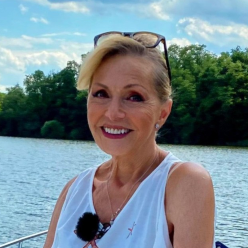 Obrázek epizody Helena Vondráčková: Jestli se Česko konečně uzdraví? Uvidíme, jak to dopadne