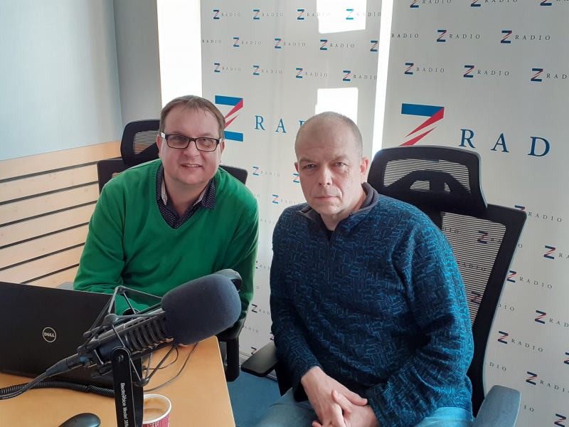 Obrázek epizody Vojenský historik Eduard Stehlík: Ukrajina si už ve 20. století prošla šílenými věcmi