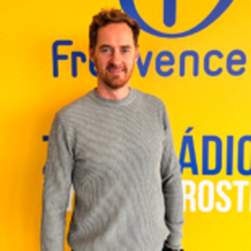 Obrázek epizody Michal Dalecký: V seriálu Štěstíčku naproti hraju trochu nervního správňáka