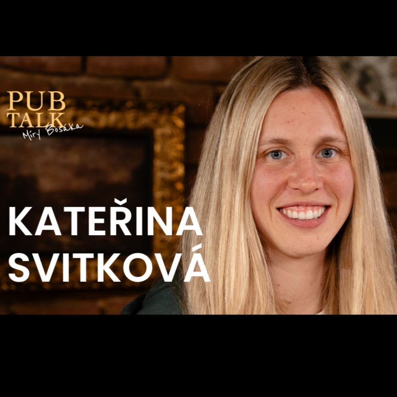 Obrázek epizody Komentování fotbalu? Pro většinu je to věc, kam ženská nemůže, ale i tam jsem se nacpala. Za Chelsea jsem si tvrdě šla, říká Svitková