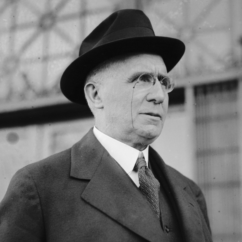 Obrázek epizody 4. března: Den, kdy byl patentován uhlíkový mikrofon