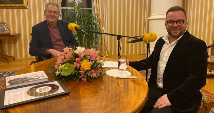 Obrázek epizody Miloš Zeman: Premiérovi jsem důvody, proč pana Hladíka odmítám jmenovat, řekl už v pondělí