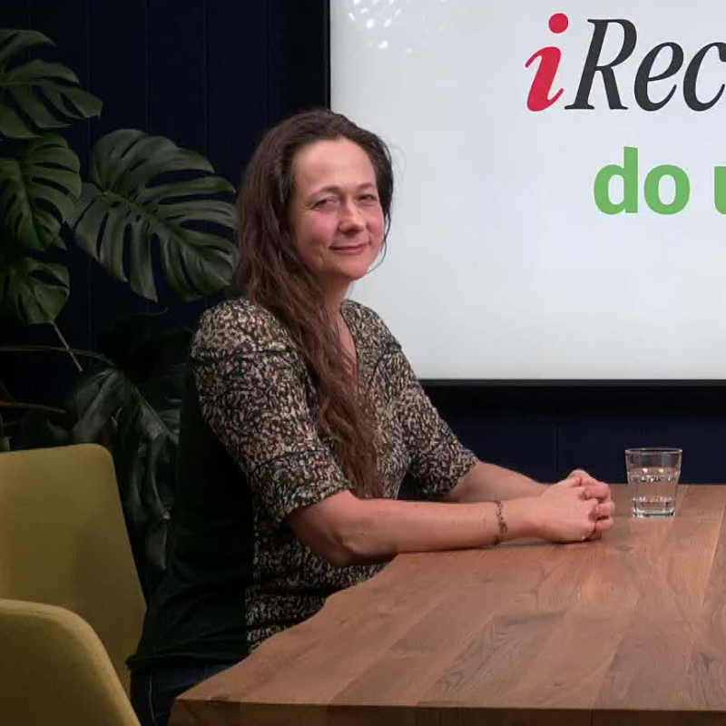 Obrázek epizody Poradna s Janou Bucharovou: Sázení stromků, ptačí krmítka