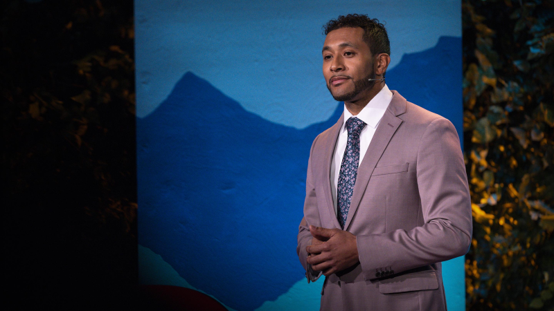 Obrázek epizody The US has a teacher shortage — here's how to fix it | Randy Seriguchi Jr.