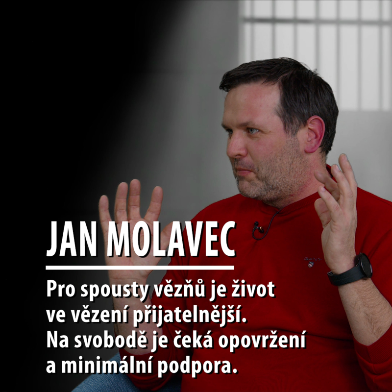 Obrázek epizody Motýl za katrem 2: JAN MOLAVEC - Návrat do normálního života je pro propuštěné velmi těžký.