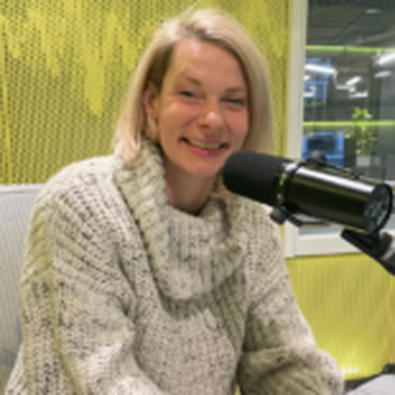 Obrázek epizody Julie Gaia Poupětová: Nahá seznamka Naked Attraction vyvolává silné emoce. Může ale vyvolat i určitou osvětu