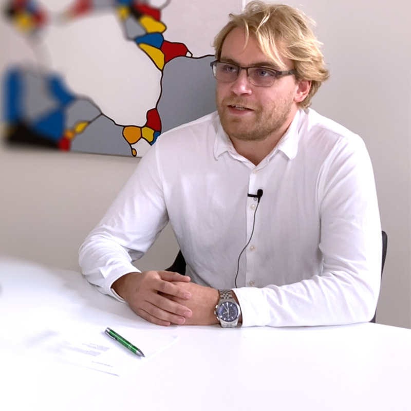 Obrázek epizody Průměrná rodina může ročně za energie zaplatit až o 50 tisíc víc