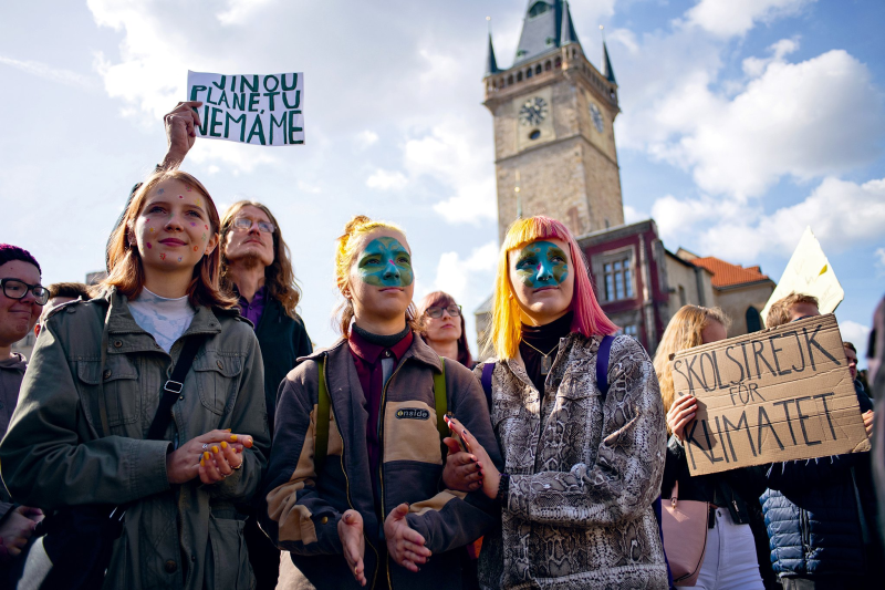 Obrázek epizody Politika mladé zajímá. To ale nutně neznamená, že přijdou k volbám