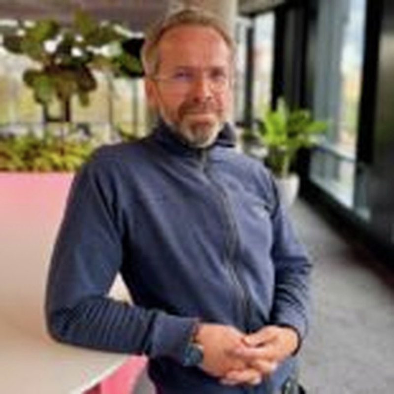 Obrázek epizody Jan Révai: Každé místo v pořadu Zakázané zóny je jedinečné. Nebál jsem se nikde, ale byl to velký adrenalin