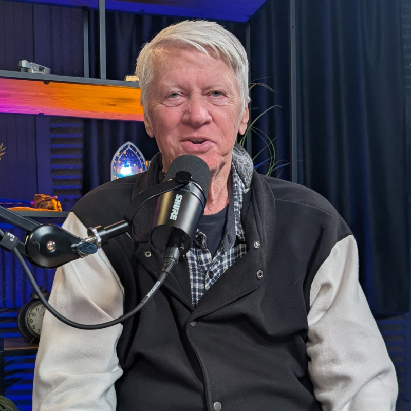 Obrázek epizody Podcast s MEGADĚDOU: "Moje" Camaro, mega-bodycount a řidičák do 95!