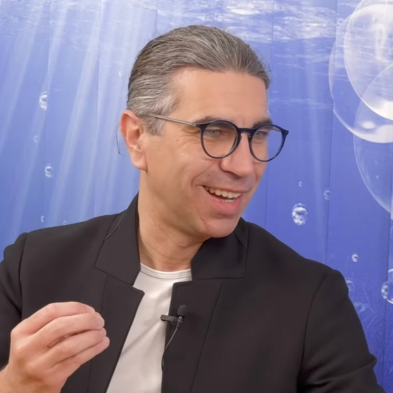 Obrázek epizody Robin Čumpelík, Štěstí národa