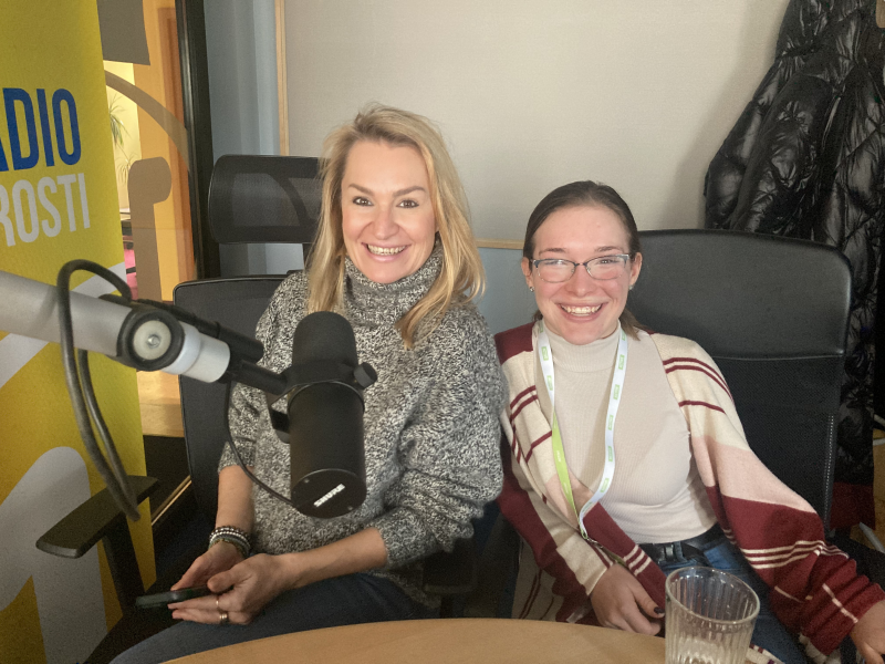 Obrázek epizody S organizací Nadání a dovednosti o tom, jak ukazovat studentům z dětských domovů, že si mohou plnit své sny, kvůli nízkému sebevědomí si totiž často nevěří.