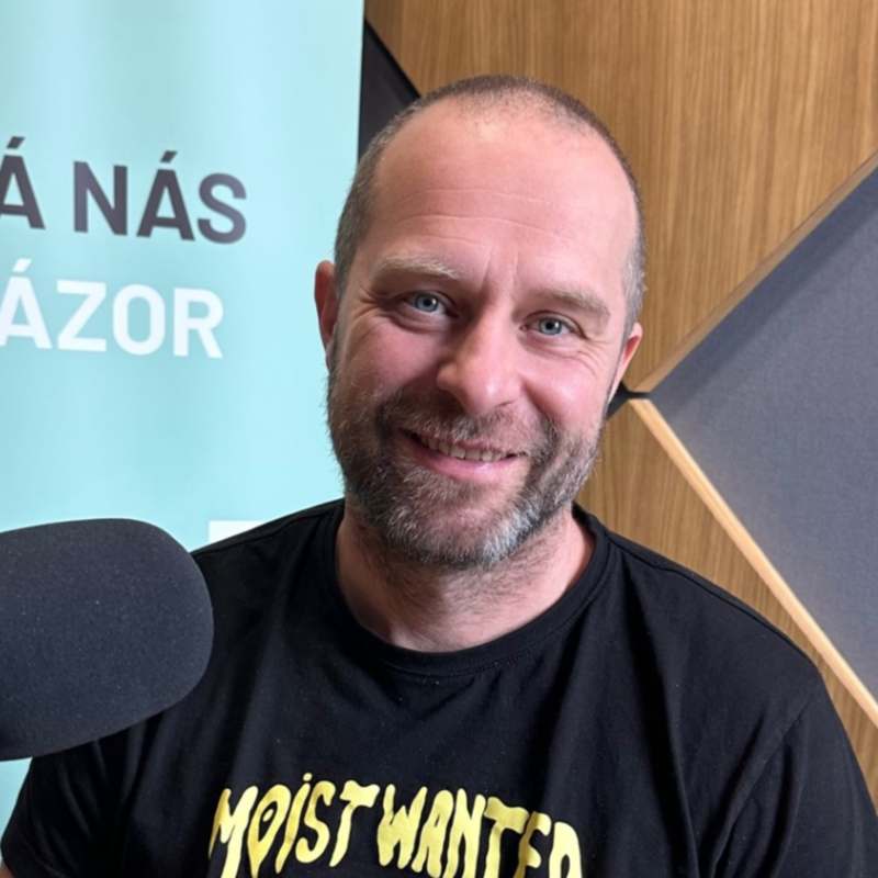 Obrázek epizody Milan Studnička: Kluci se potřebují rvát. Když z nich budeme dělat holčičky, nebudou mít v dospělosti koule