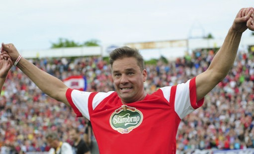 Obrázek epizody Glasgow Rangers je těžký soupeř, který rok neprohrál, ale Slavia už nás několikrát mile překvapila, říká pro Rádio Z Petr Švancara