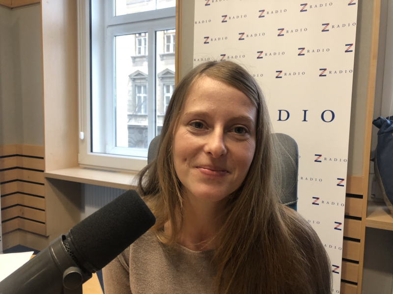 Obrázek epizody 70% pacientů s migrénou hlásí nárůst záchvatů kvůli stresu, který vyplývá z pandemie, říká Rýza Blažejovská, zakladatelka organizace Migréna-help. S migrénou vlastní dlouholeté zkušenosti.