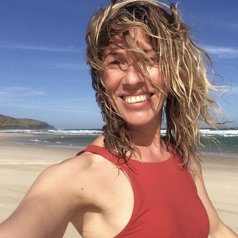 Obrázek epizody 33] Štěpánka Št'astná | O udržitelném způsobu žití a beach cleanupech