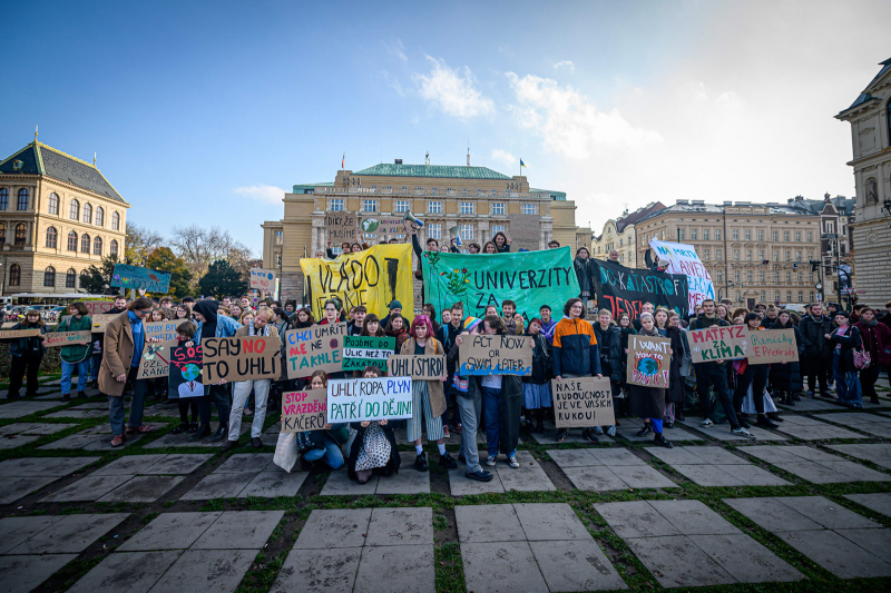 Obrázek epizody Klima na školách: mezi protestem a strategií udržitelnosti