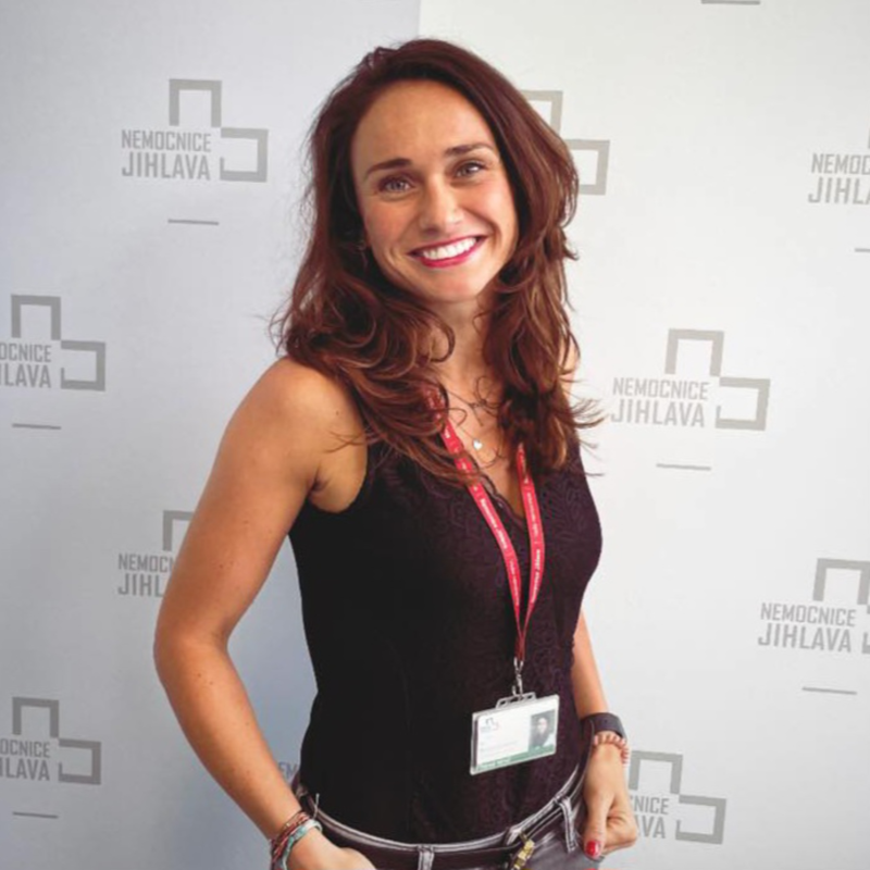Obrázek epizody Monika Zachrlová, tisková mluvčí Nemocnice Jihlava | Podcasty Kraje Vysočina