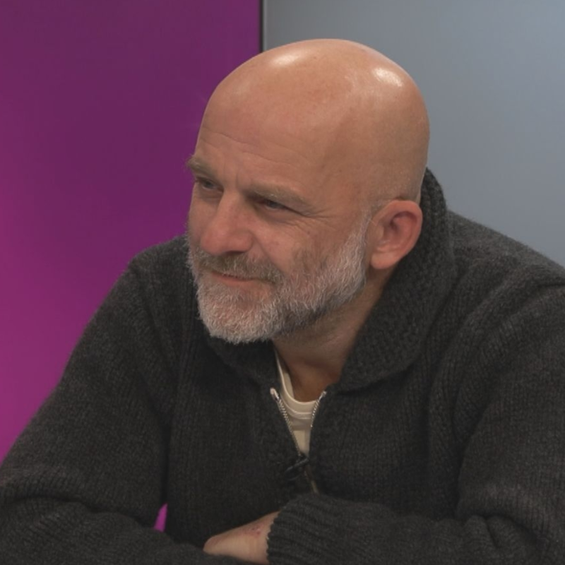 Obrázek epizody Hynek Čermák: Hrát Roubala byla výzva. Žít se mnou bylo pro manželku těžké. / 15. 11. 2022