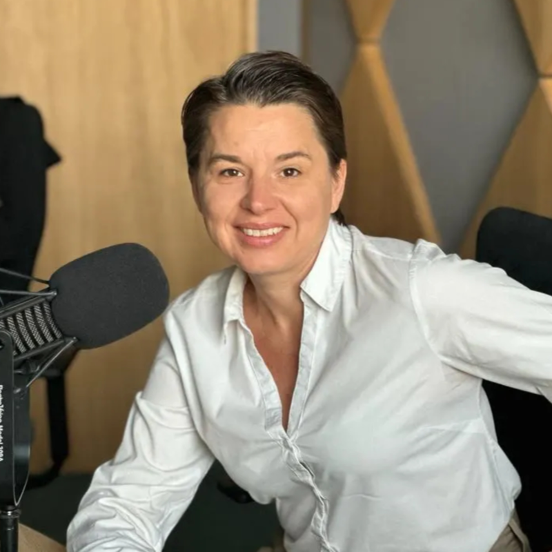 Obrázek epizody Iva Pluháčková: Etiketa je hlavně o ohleduplnosti, respektu a laskavosti