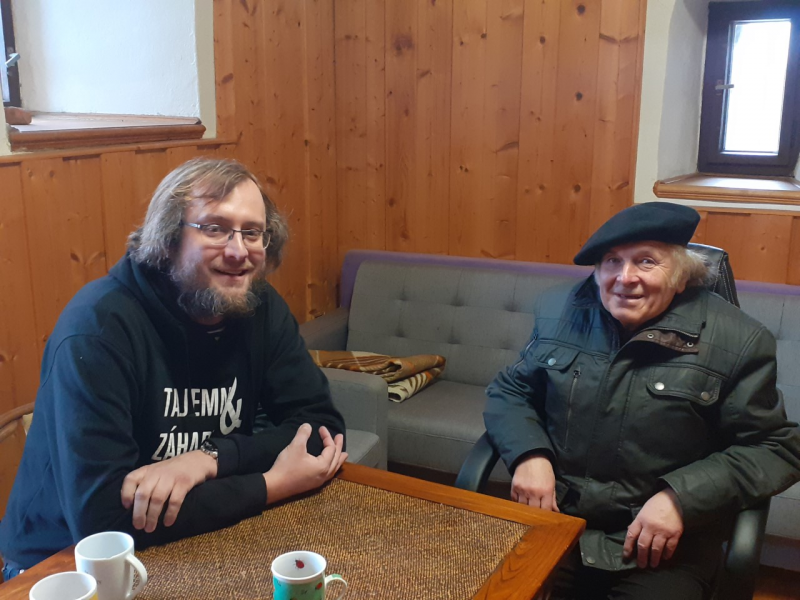 Obrázek epizody Šumavané vyráběli  na Vánoce  třísky, na svátky platil zákaz práce a stlaní postelí