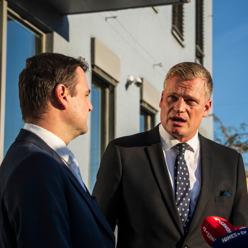 Obrázek epizody Na Turkovi už netrvají ani někteří vysoce postavení Motoristé. Jen mu to nechtějí říct