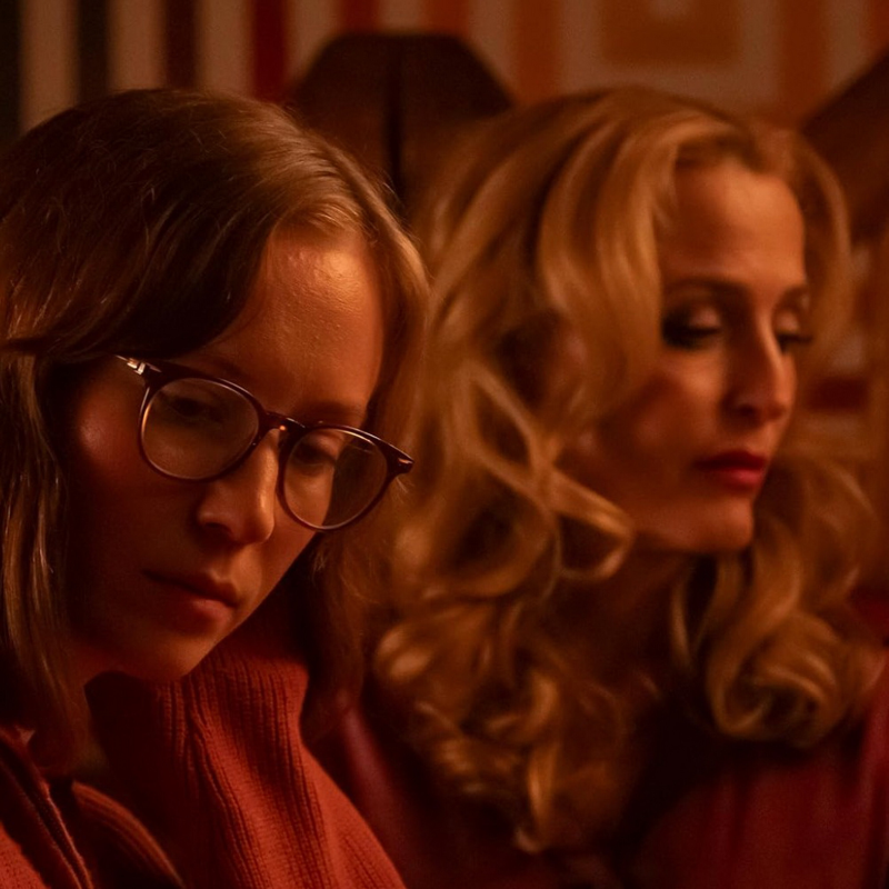 Obrázek epizody Čo vznikne, keď spojíte sex, smrť, Gillian Anderson a Piatok trinásteho?