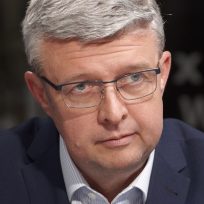 Obrázek epizody Na jádro potečou miliardy eur, je to vítězství. Topolánek vekslácky hájí zájmy jedné skupiny, říká Havlíček