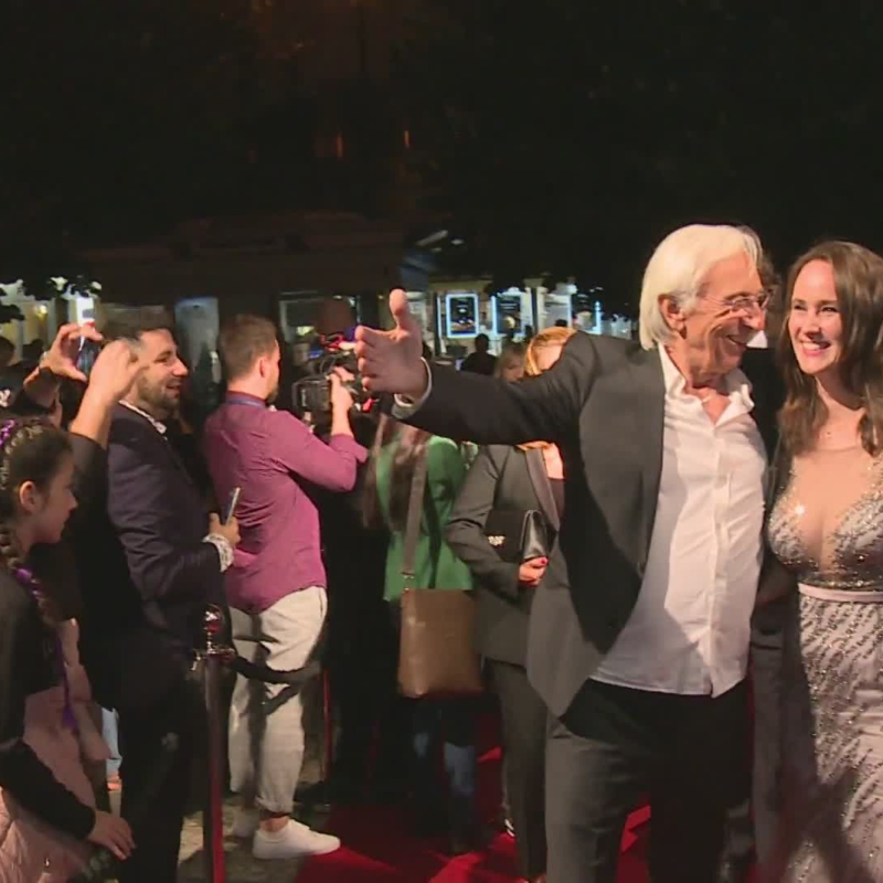 Obrázek epizody Červený koberec před premierou