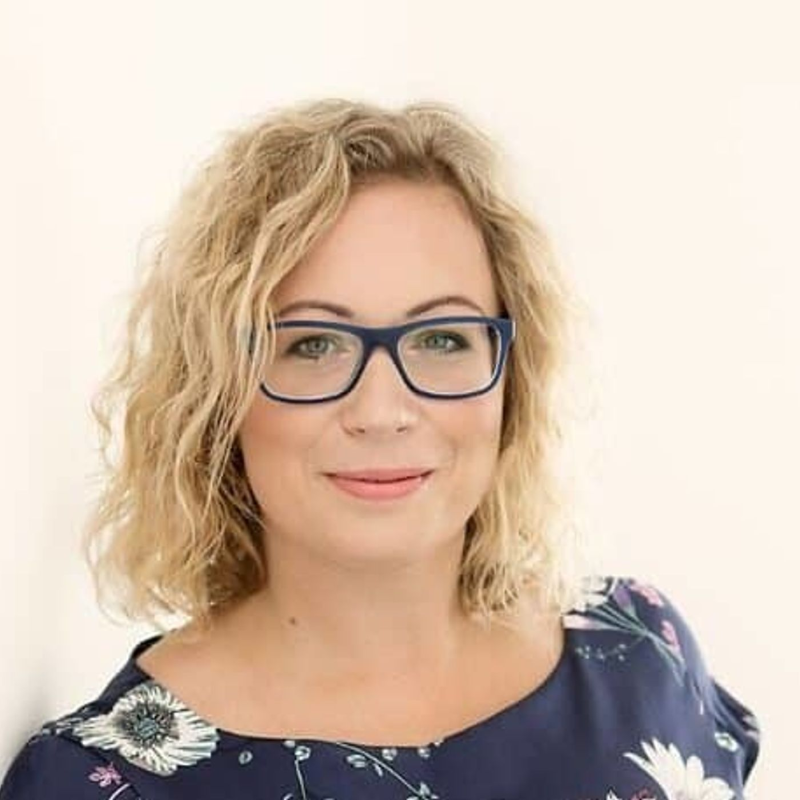 Obrázek epizody 2:  Farmaceutický business z 360 stupňů - Hana Valentová