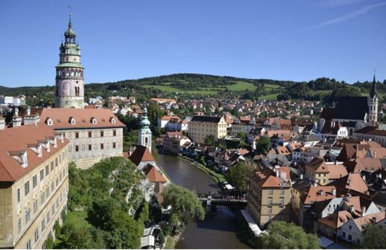 Obrázek epizody Průvodkyně Markéta Horčičková: Občas se na výletě stane, že někdo vystoupí z vlaku jinde, než má