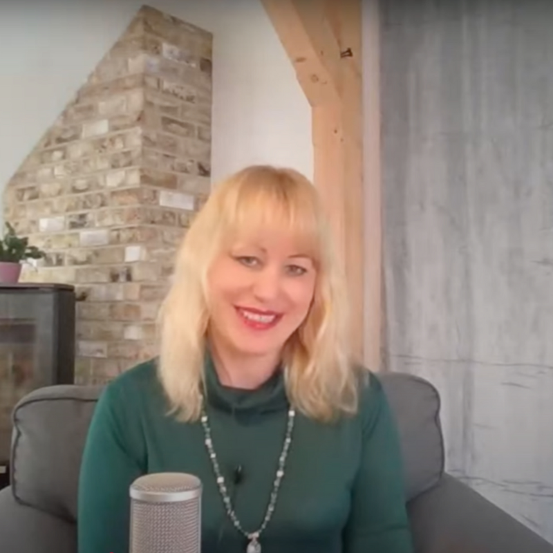 Obrázek epizody Ivona Antalii, Meditace: Rok dřevěného hada svlékání hadí kůže