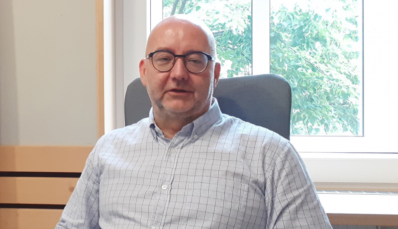 Obrázek epizody Egyptolog Miroslav Bárta: Je na nás jestli uděláme ten skok nahoru nebo dolů. Lidské dějiny jsou ukázkou toho, že jsme to vždycky dokázali