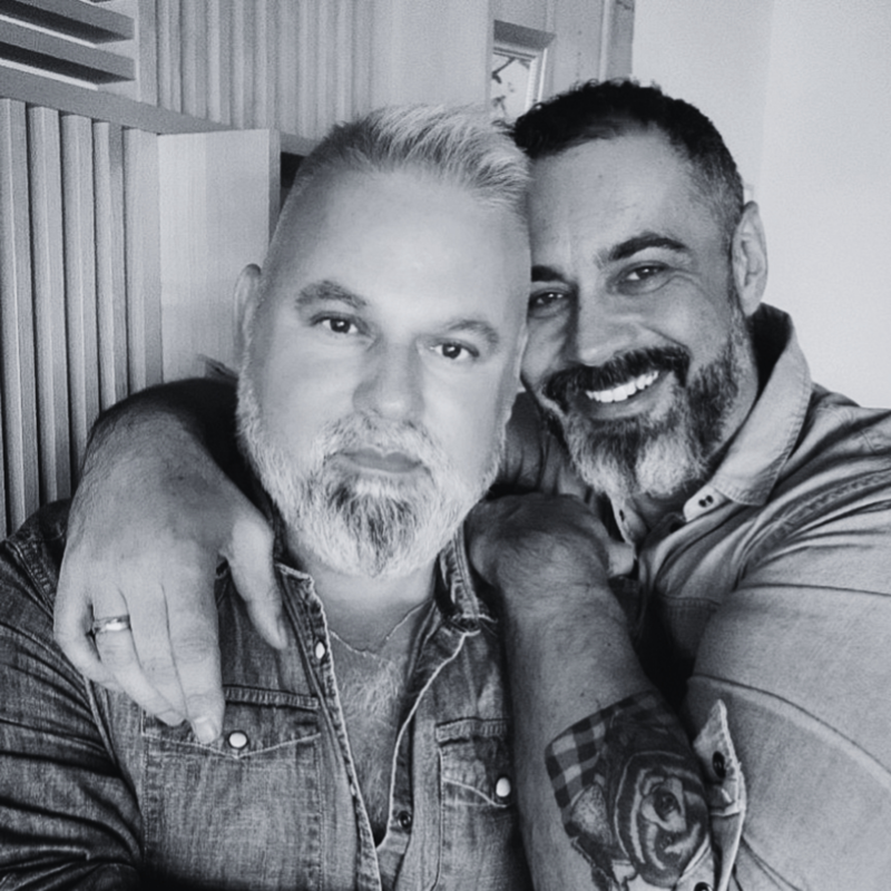 Obrázek epizody Dali mi vybrat: Buď budeš teplouš nebo kadeřník! - Libor Šula, Peter Hrnčiar ■ Epizoda 7 ■ GAY GUYS PODCAST