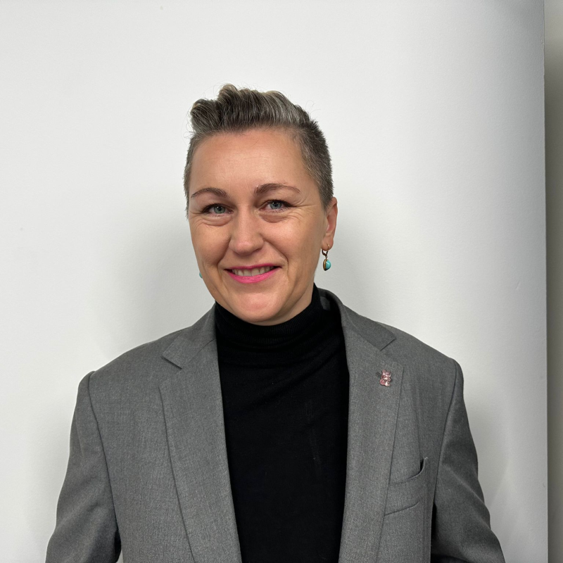 Obrázek epizody Someliérka Klára Kollárová: Poznat dobré víno se naučíte tak, že ho budete hodně pít