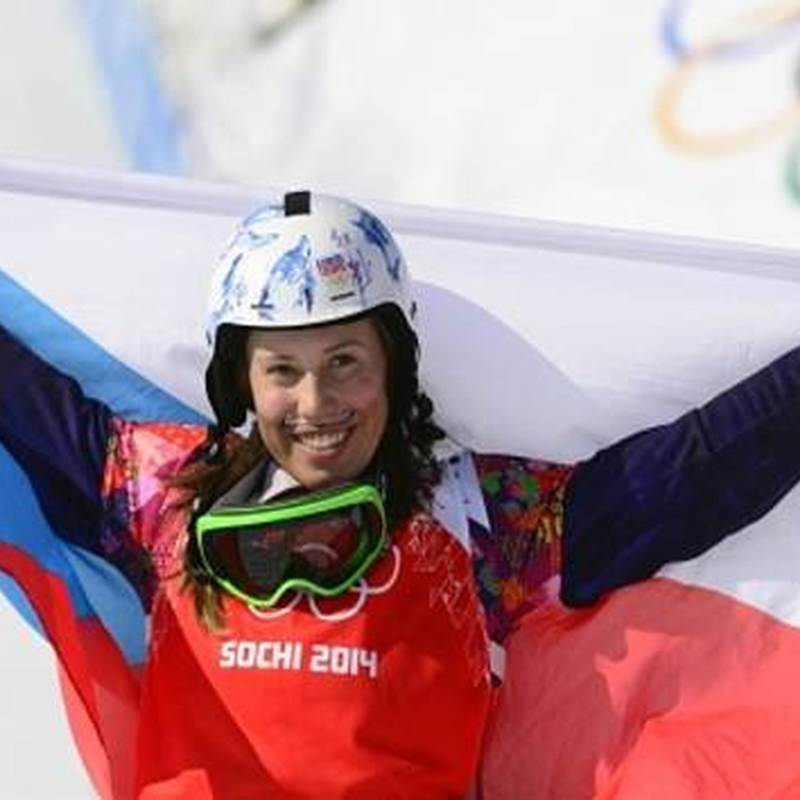 Obrázek epizody 16. února – Den, kdy Eva Samková vyhrála zlato ve snowboardcrossu na OH v Soči