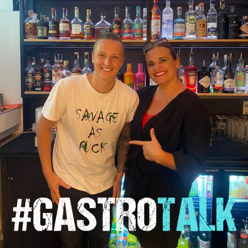 Obrázek epizody #GASTROTALK - Štěpán Šimánek vítěz mnoha soutěží a provozovatel Savage baru v Praze na Vinohradech