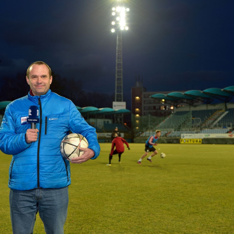 Obrázek epizody V Budějovicích má volejbal dlouhou tradici, vždy na něj chodilo hodně diváků, vzpomíná bývalý nahrávač