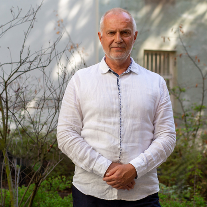 Obrázek epizody Roman Budský: "Základem dopravní bezpečnosti je to, co děti vidí v rodině."