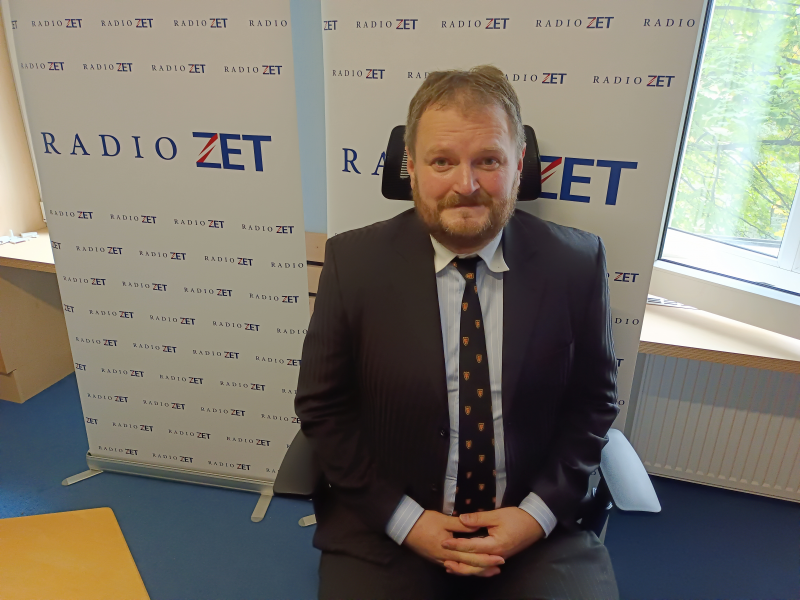 Obrázek epizody Navyšování minimální mzdy je takovou nevlastní sestrou navyšování důchodů, myslí si Petr Bartoň