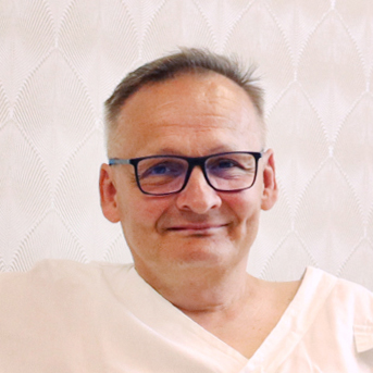 Obrázek epizody Anesteziolog je vlastně takovou dobrou duší a strážným andělem, který provází pacienta na cestě operačním výkonem, říká primář oddělení ARO Městské nemocnice Ostrava Tomáš Málek.