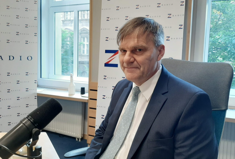 Rudolf Jindrák: Rozhodnutí nezvat předsedu Senátu na porady nejvyšších ústavních činitelů zrálo v prezidentovi delší dobu. Budeme se snažit komunikovat s Čínou, aby nepostihla sankcemi další firmy