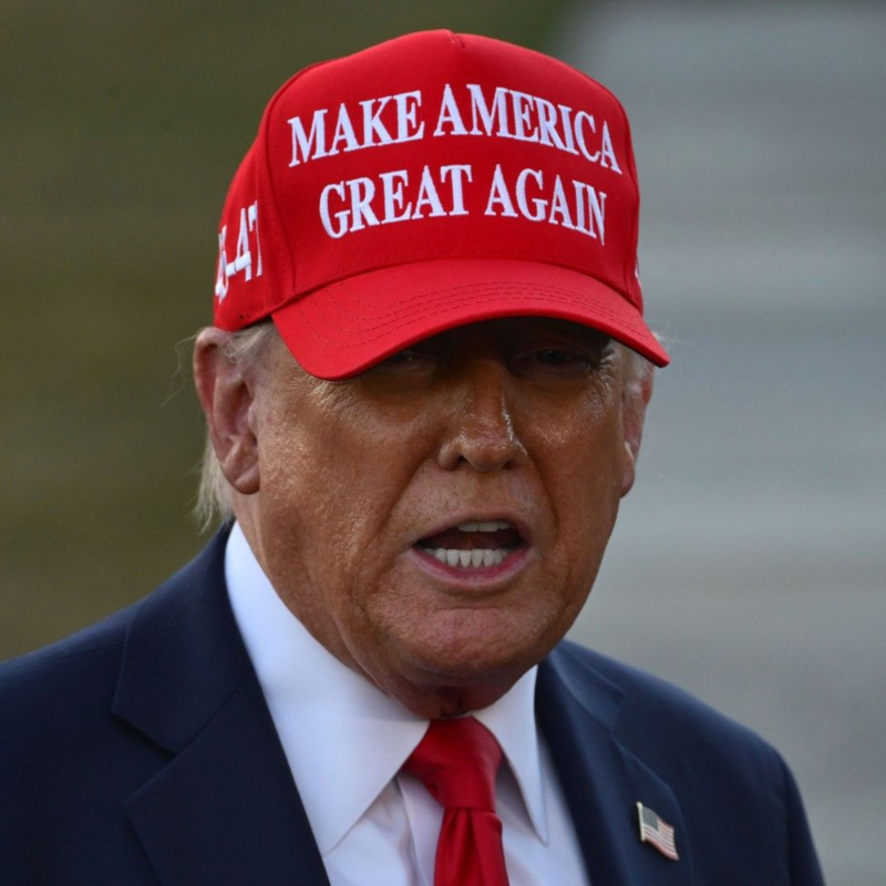 Obrázek epizody Trump zasahuje ve vedení Fed. Je to další krok k centralizaci moci v USA